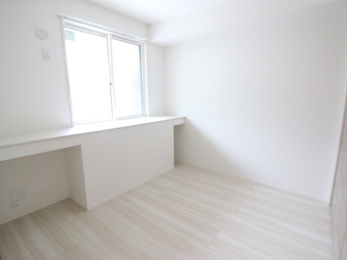 Ｄーｒｏｏｍ南塚口の物件内観写真