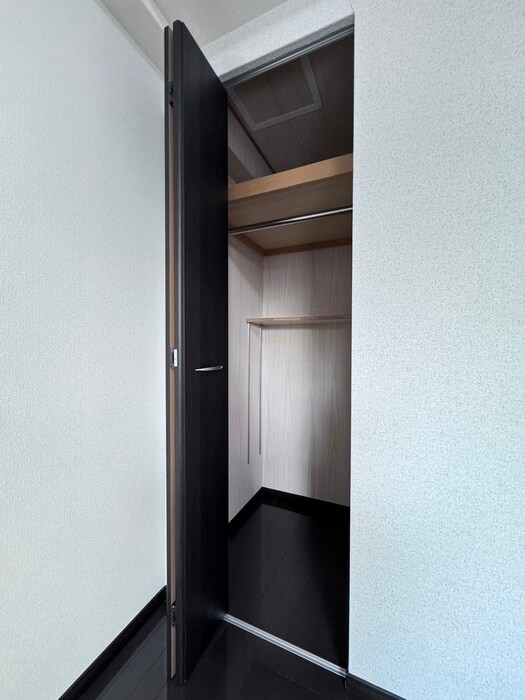 ジョイシティ二条城前の物件内観写真