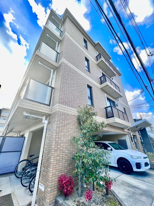 アリアンナ武庫之荘の物件外観写真