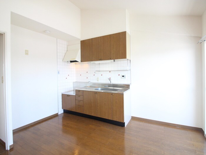 コルナス西館の物件内観写真