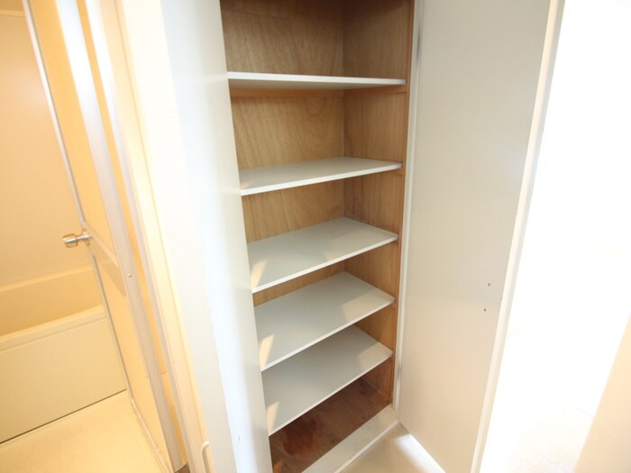 コルナス西館の物件内観写真