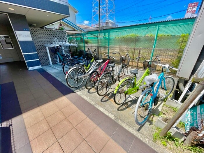 リッツ五月田の物件外観写真