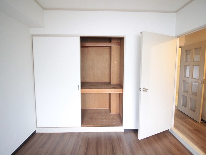 シャルム春日丘の物件内観写真