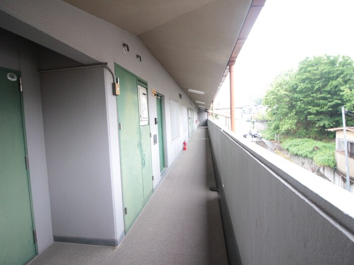 シャルム春日丘の物件外観写真