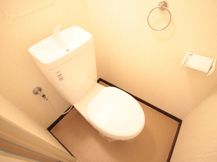 シャルム春日丘の物件内観写真