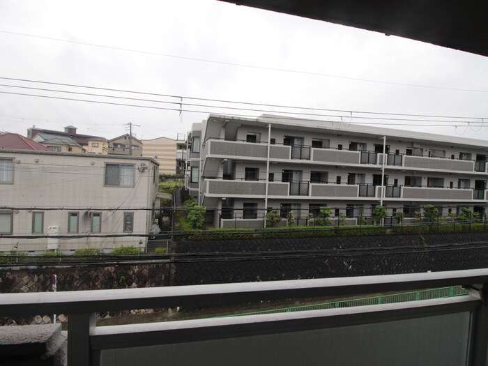 シャルム春日丘の物件内観写真