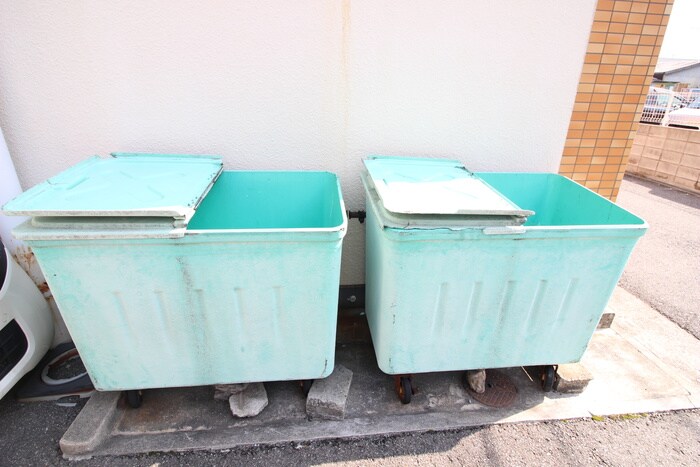 エステート朝日の物件外観写真