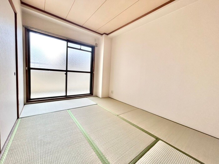 エステート朝日の物件内観写真