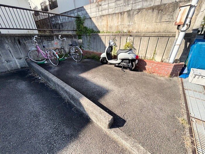 サカイコーポの物件外観写真