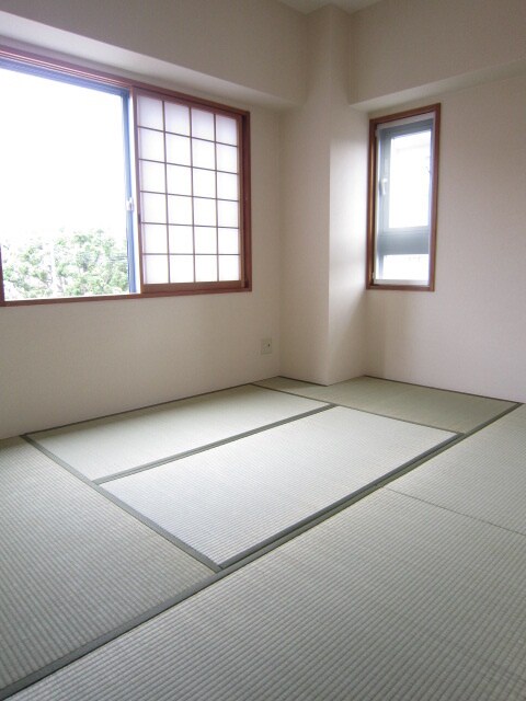 クレフ本山の物件内観写真