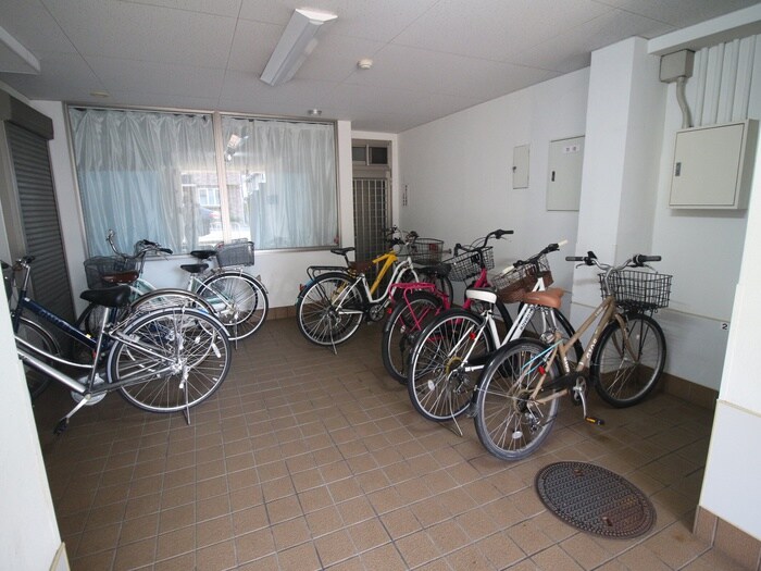 伸幸ビルの物件外観写真