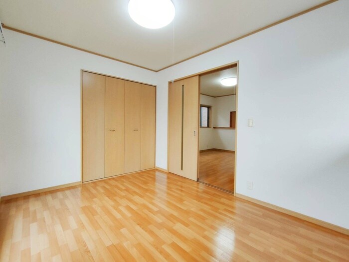 イーグルの物件内観写真