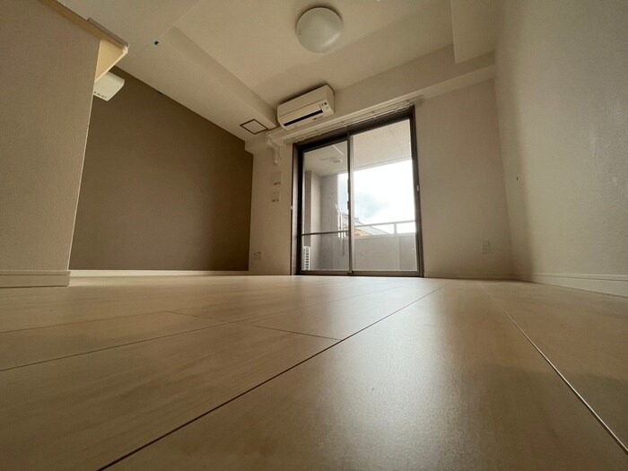 メープルスクエア心斎橋の物件内観写真