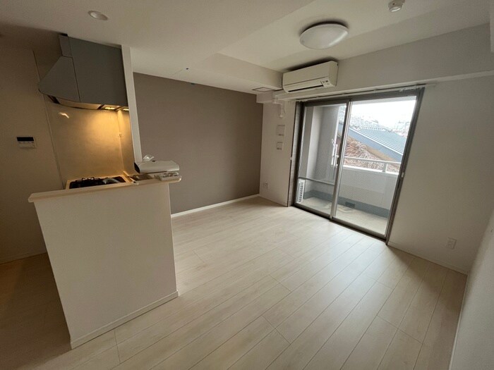 メープルスクエア心斎橋の物件内観写真