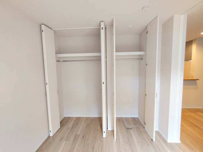 ホワイトガーデン西宮中島町の物件内観写真