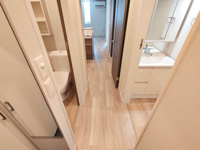 ホワイトガーデン西宮中島町の物件内観写真