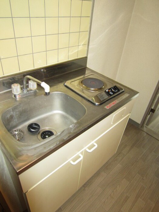 メゾンラフィ－ネの物件内観写真