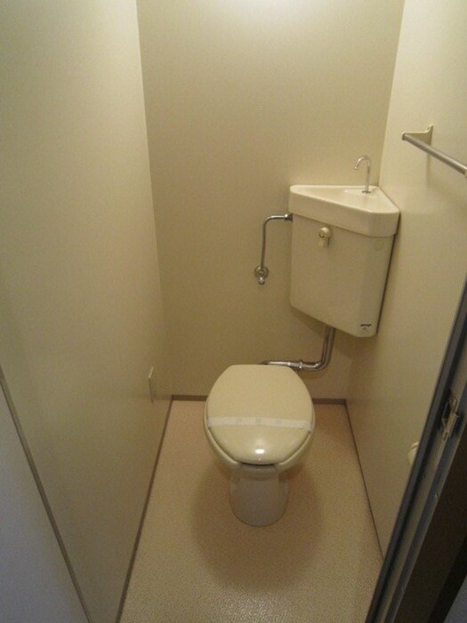 ベルビュー芦刈山の物件内観写真