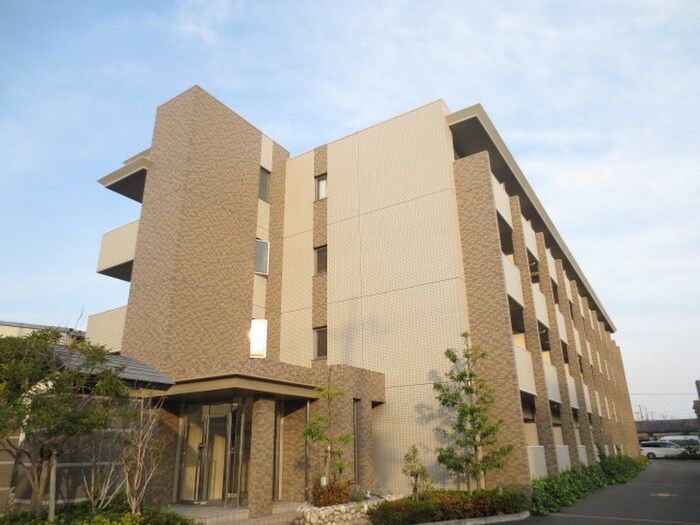 ハニ－・エストゥディオの物件外観写真