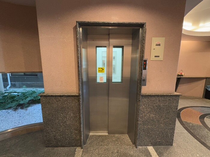 ラ・セーヌ兵庫の物件外観写真