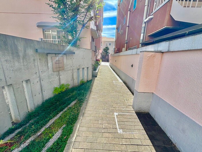 アネックス武庫之荘の物件外観写真