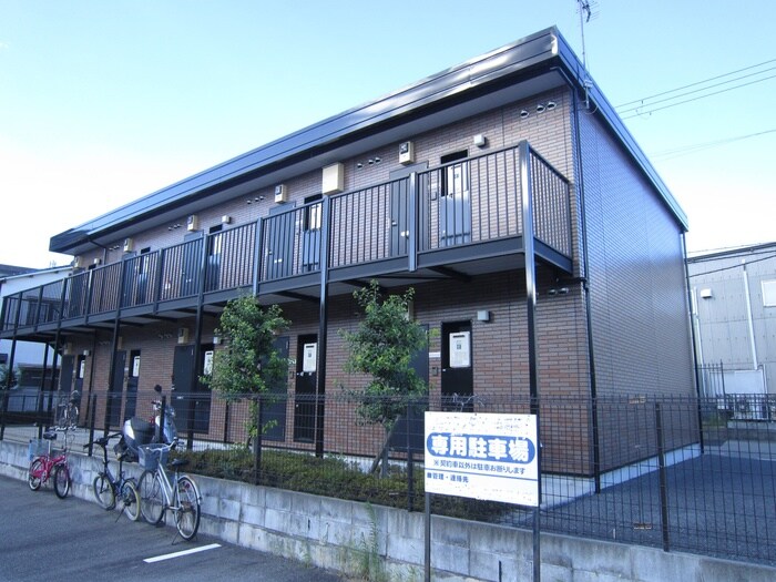 アム－ル末成の物件外観写真