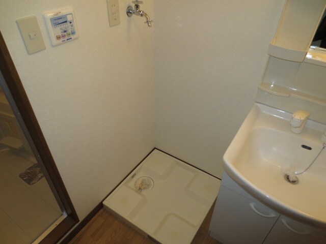 アム－ル末成の物件内観写真