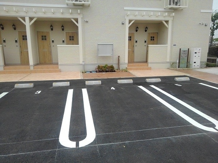 アイビ－プレイスの物件外観写真