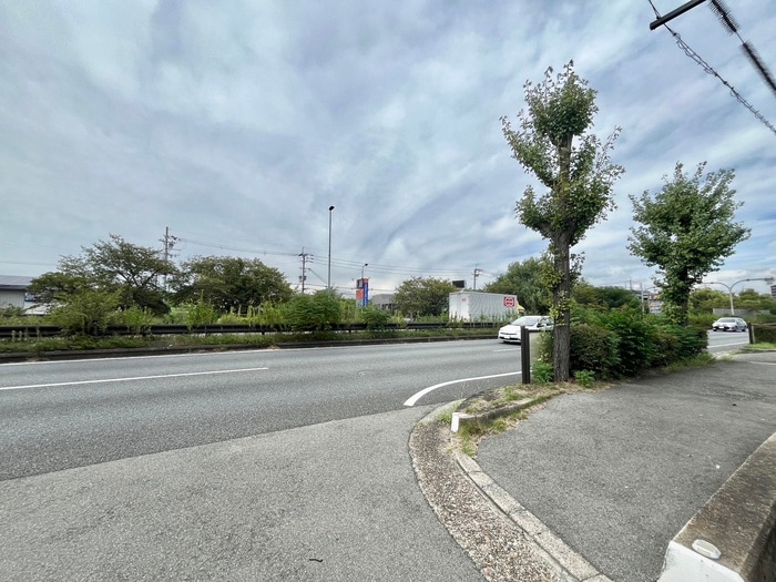 アイビ－プレイスの物件外観写真