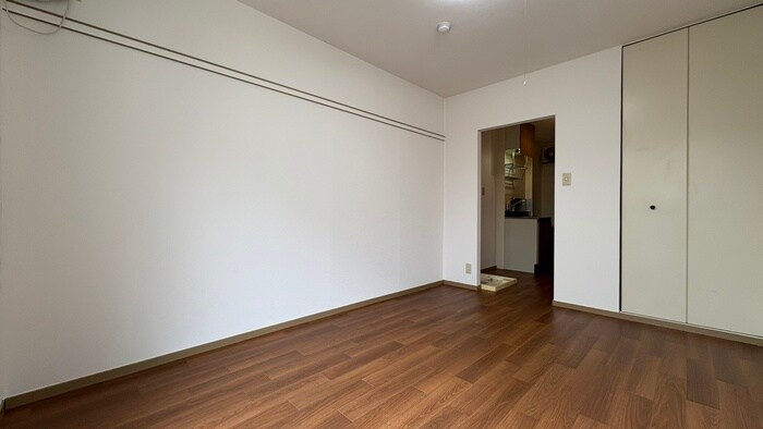 ドルフィンの物件内観写真