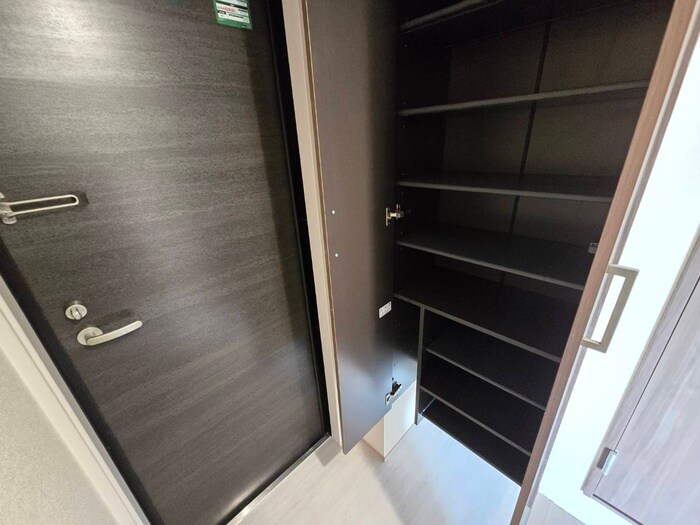 GRAMM六地蔵A棟の物件内観写真