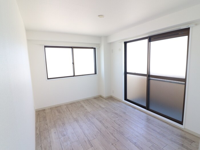 ロジュマンヴェールの物件内観写真