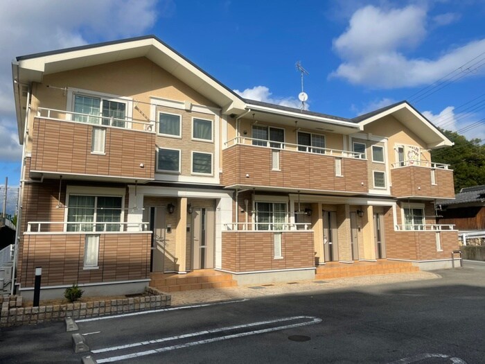 マーヴェラスの物件外観写真