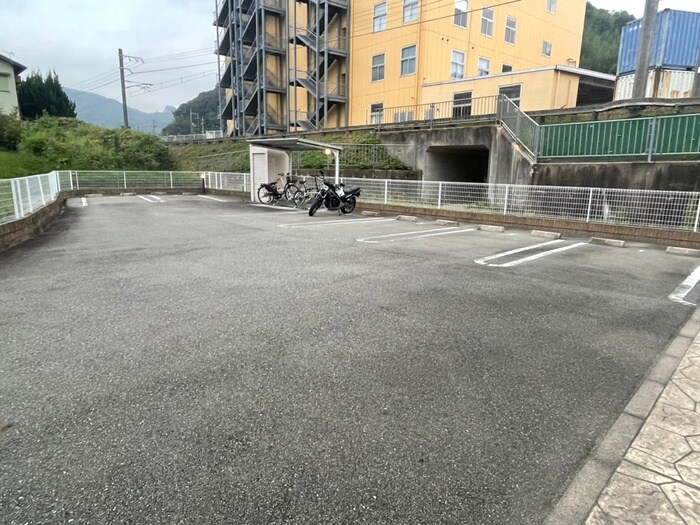 マーヴェラスの物件外観写真