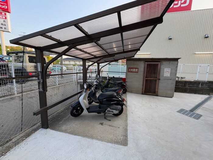 サンハイツ今熊の物件外観写真