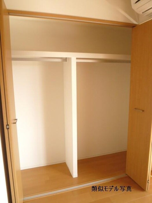 リバーサイド桂　壱番館の物件内観写真