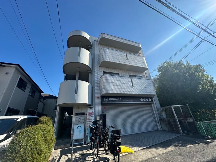 アクシスコート三島丘の物件外観写真