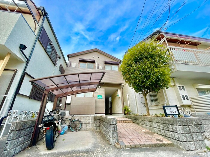 ピュア中山手の物件外観写真