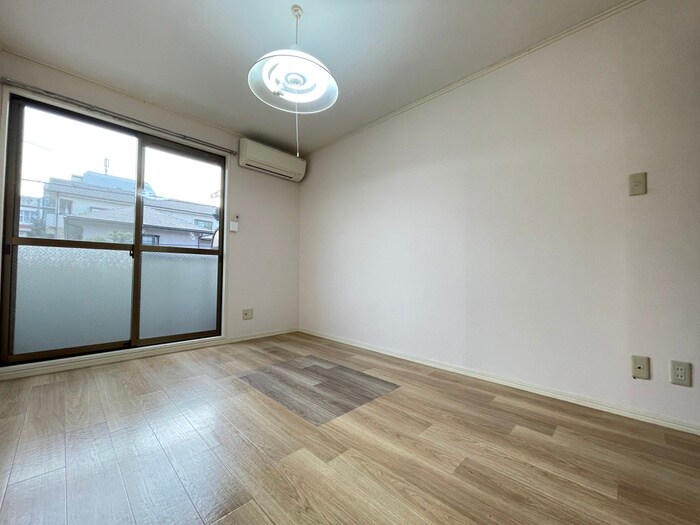 ピュア中山手の物件内観写真