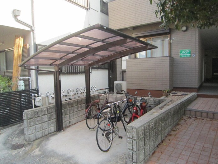 ピュア中山手の物件外観写真