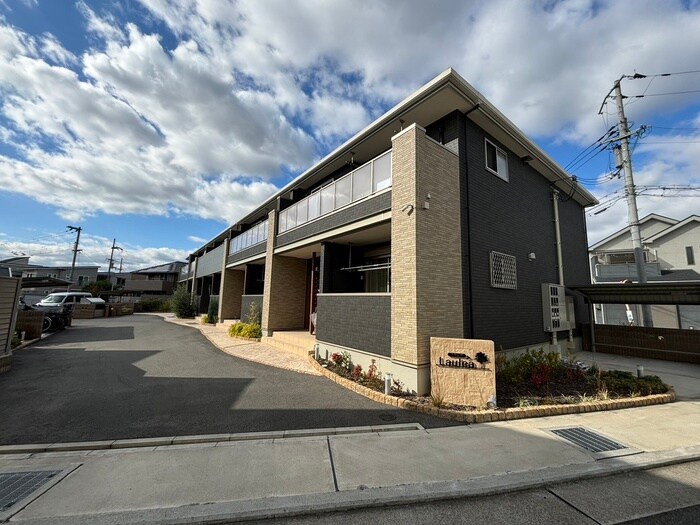 ラウレアの物件外観写真