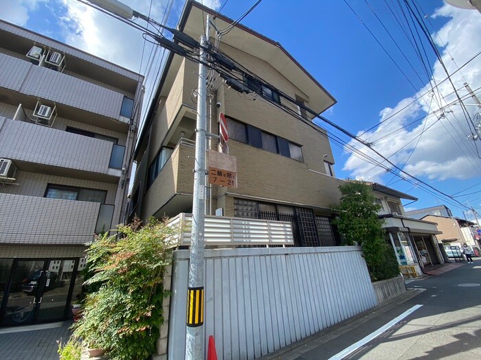 佳風館の物件外観写真