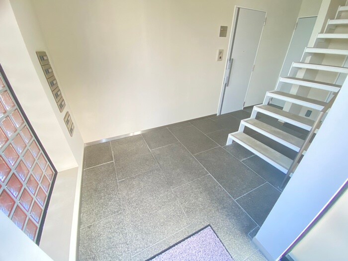 佳風館の物件外観写真