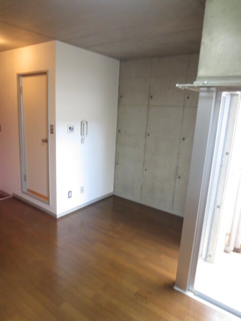 レッドボールコート上鳥羽の物件内観写真