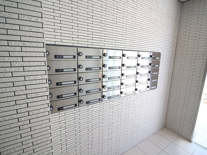 グラシス池尻の物件外観写真