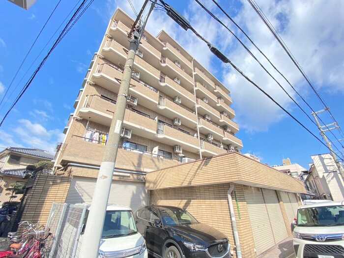 エクセル勝山の物件外観写真