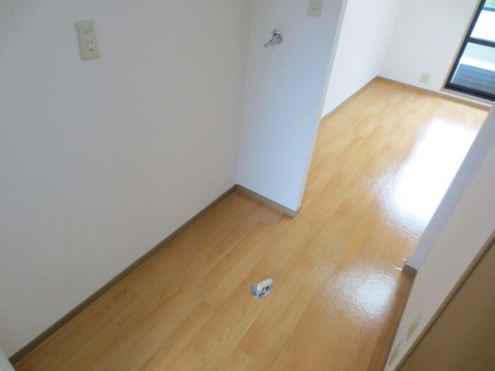 エスポワール岡田の物件内観写真