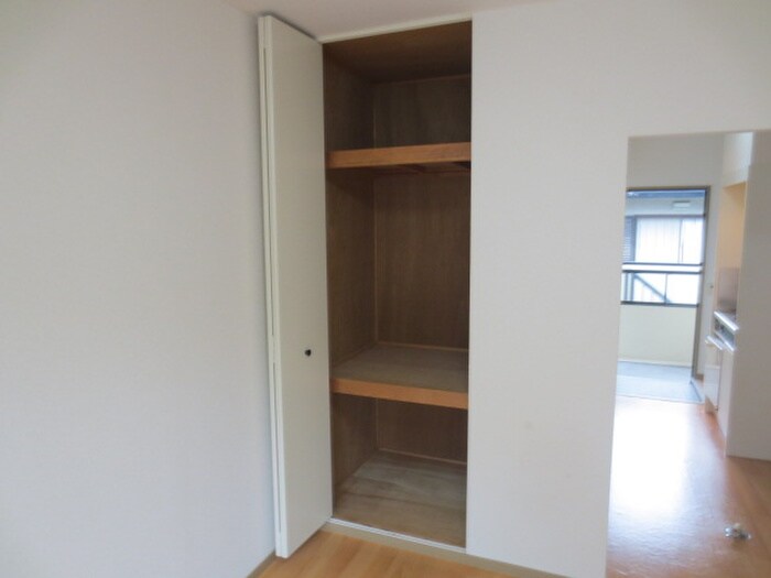 エスポワール岡田の物件内観写真