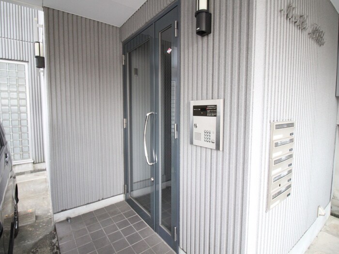 North Hillsの物件外観写真