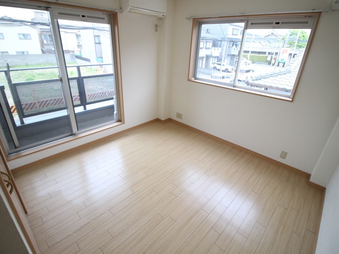 North Hillsの物件内観写真